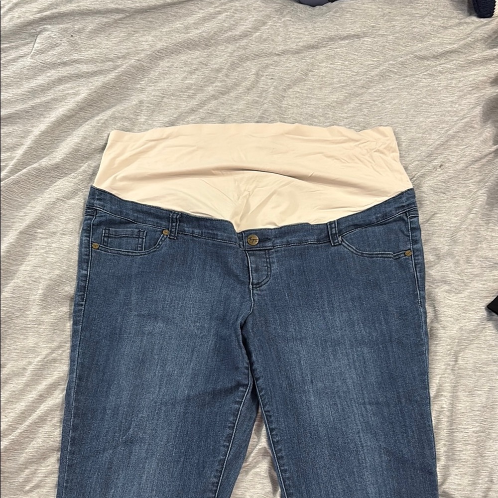 Thyme Maternity Blue High Rise Jeans with Elastic Panel